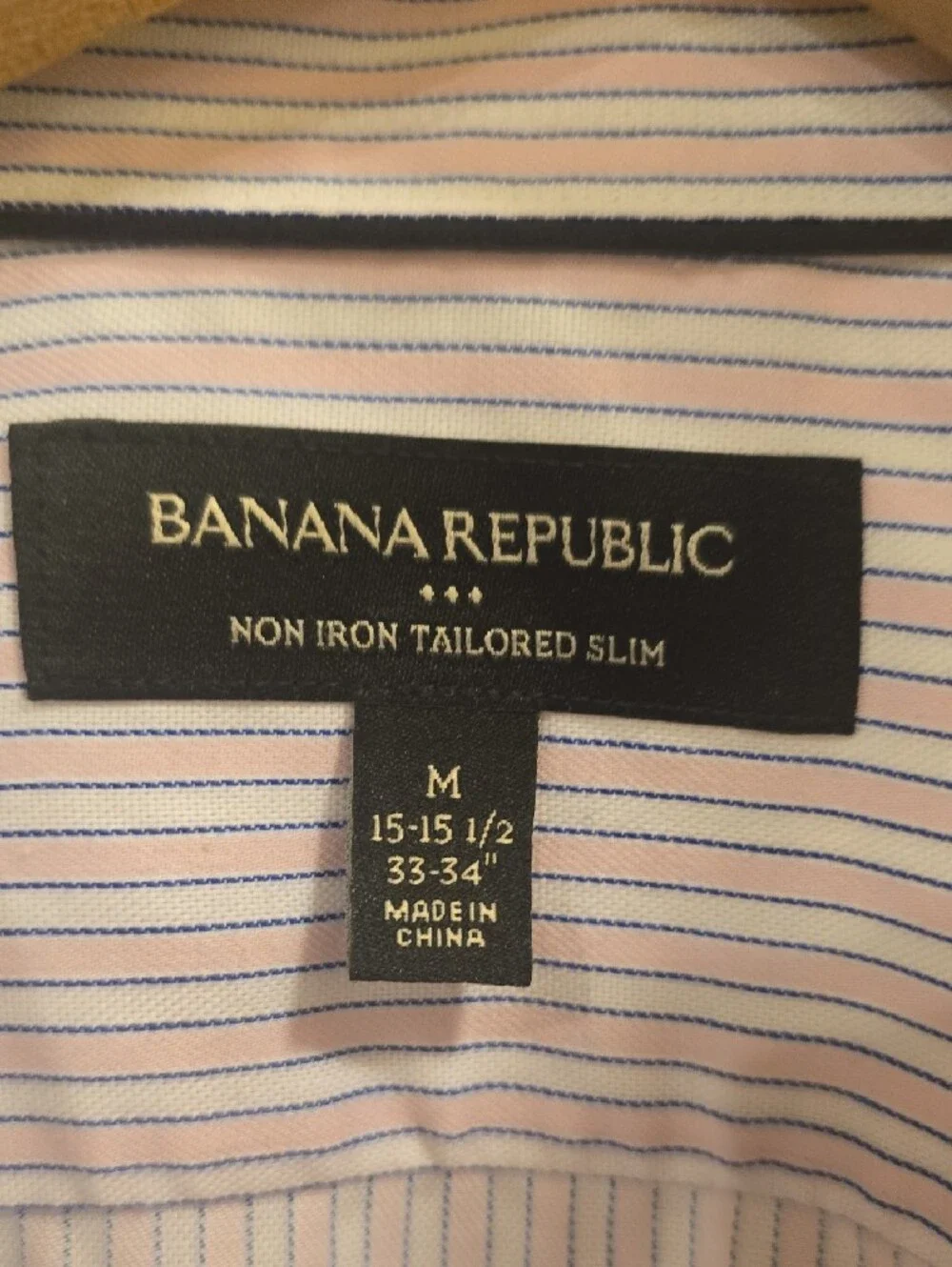 Banana Republic Men's White Shirt with PINK and  Light Blue Pinstripes